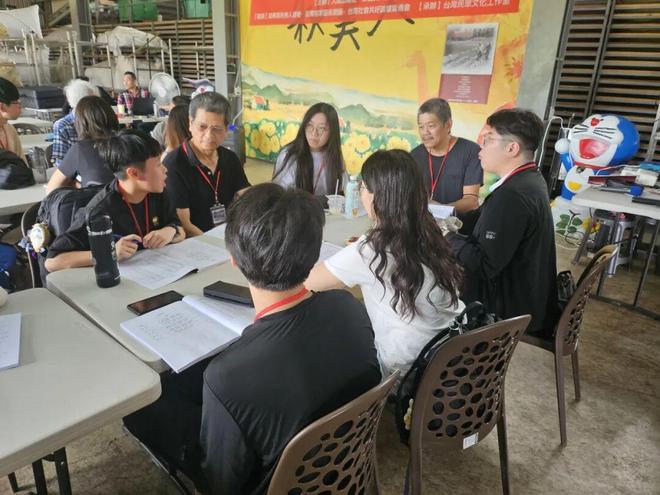 两岸春天”报导文艺营纪行（上）冰球突破走进历史风云丨第四届“(图3)